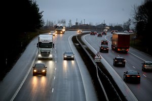 ES susitarė dėl naujų transporto priemonių išmetamų teršalų leistinų ribų