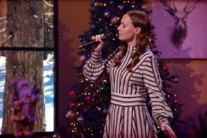 Aistės Smilgevičiūtės ir grupės „Skylė“ nauja daina: „Norime žiemai atnešti saulės ir spalvų“