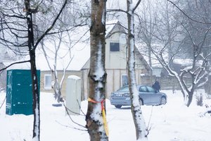 Pirmoji pas pareigūno nušautą moterį atvykusi medikė: tas peilis mane būtų persmeigęs kiaurai