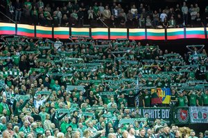 Metus „Žalgiris“ užbaigs pilnoje arenoje – iššluoti bilietai mačui su „Maccabi“