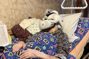 Menas į namus: virtualiais „Angelų takais“ klaidžios ir senoliai 