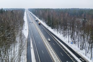 Magistralėje Vilnius–Klaipėda įdiegė naujovę: daugelis vairuotojų tokios inovacijos gali būti net nematę