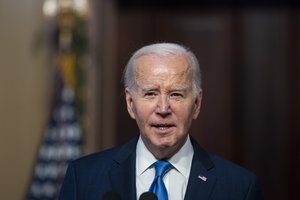 J. Bidenas: D. Trumpas „neabejotinai palaikė maištą“