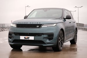 Naujo 2024 metų „Range Rover Sport“ testas: šeima jūsų nepagirs, bet turėsite pasiteisinimą