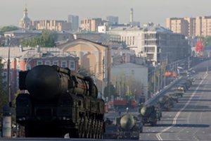 Įvertino realią Rusijos branduolinę grėsmę: atominę bombą panaudotų ne Ukrainos, o NATO teritorijoje