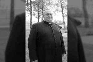 Mirė Šiaulių vyskupijos klebonas A. Trakšelis: paskelbė, kada vyks atsisveikinimas ir laidotuvės