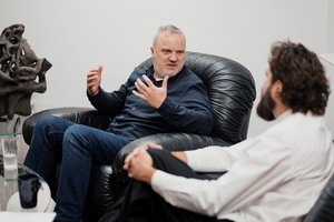 Giedrius Savickas: „Namie aš karaliūnas, bet žmona karūną nuima“