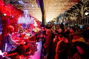 Naujųjų metų išvakarėse Prancūzijoje dėl terorizmo grėsmės bus sustiprintas saugumas