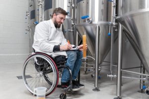 Neįgaliųjų laukia permainos: pasakė, kodėl gali būti sunkiau įsidarbinti