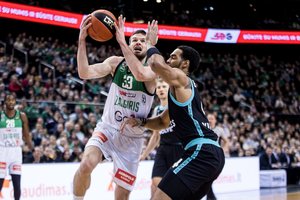 KMT ketvirtfinalio mūšyje be K. Maksvyčio likęs „Žalgiris“ skėlė skaudų antausį „Wolves“
