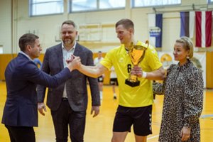 Lietuvos rankininkai po dramatiškos kovos laimėjo Baltijos taurę