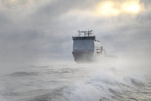 Hibridinių grėsmių akivaizdoje – svarbi užduotis Vakarų kariniams laivynams: telkiasi ginti Baltijos jūros gelmių