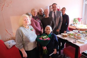 Šimto metų sulaukusi alytiškė: „Su niekuo nesibariau, niekam blogo nelinkėjau“