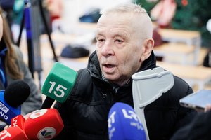 Pusnuogis iš degančio namo išbėgęs 80-metis Juozas: „Galvojau, kad V. Putinas man „dovaną“ atsiuntė“