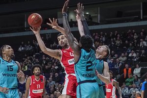 „Wolves“ bandymas atsikratyti pralaimėjimų šleifo žlugo: Belgrade „Hapoel“ ir dar kartą smogė vilniečiams