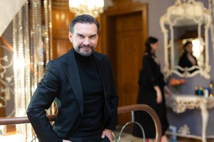 Naują dainą pristatantis I. Jarmolenka: „Šiuolaikinėms merginoms įspūdžio mašina nepadarysi“