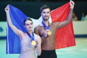 Europos dailiojo čiuožimo čempionate Lietuvoje – olimpiniai čempionai iš Prancūzijos