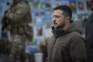 V. Zelenskis pasiuntė žinią ukrainiečiams ir pasauliui: „Atlaikyti šiuos metus reiškia atlaikyti visą šį karą“