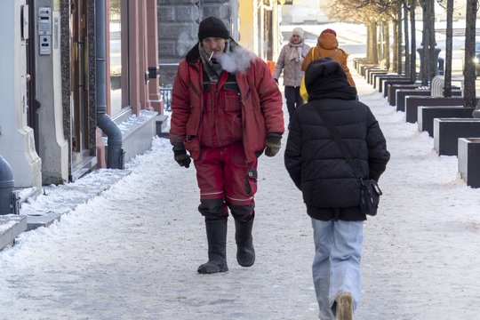 Žiemiško pirmadienio Vilniuje akimirkos.<br> V. Ščiavisnko nuotr.