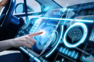 Skraidantys automobiliai ir automatizuotos manikiūro studijos: ką išvysime šiemetinėje „CES 2024“ parodoje?