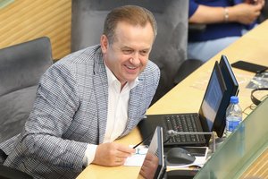 Teismas panaikino A. Skardžiaus sutuoktinei neteisėtai išduotą statybos leidimą draustinyje