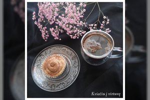 Kavos mėgėjams – gėrimo skonio keksiukai