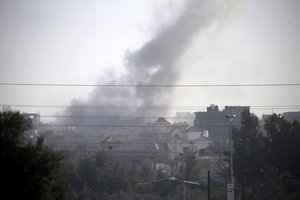 Gazos Ruože per smūgį į greitosios pagalbos automobilį žuvo keturi žmonės