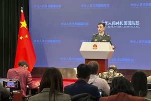 Kinija reikalauja JAV nutraukti karinę paramą Taivanui