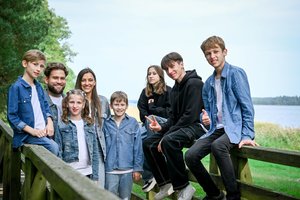 Septynis paauglius globojanti 20-mečių šeima: „Norėjome būti draugai, bet jiems reikia autoriteto“