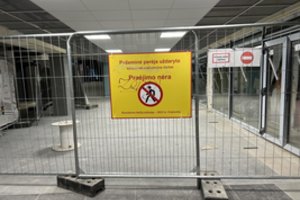 Paaiškėjo, jog dalis uždarytos Konstitucijos pr. perėjos net neatnaujinta