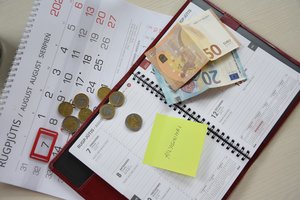 Įspėja turinčius tokį įrašą: jei šios informacijos nežinosite, galite turėti problemų su bankais