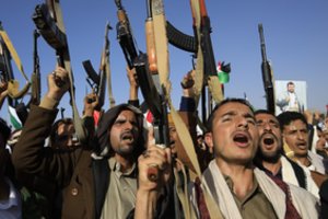 JAV vėl atakavo hučių taikinius Jemene