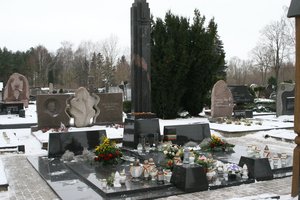 Sausio 13-osios minėjimas Marijampolėje: pagerbtas gyvybę už Lietuvos laisvę paaukojęs Rimantas Juknevičius