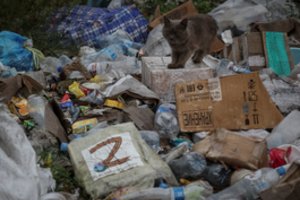 Žiniasklaida: Kremlius planuoja paversti okupuotas Ukrainos teritorijas Rusijos šiukšlių sąvartynu