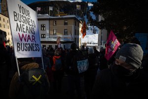 Pandemija, blokada ir karas Ukrainoje – ne pabaiga: prognozuoja, ko pasauliui tikėtis artimoje ateityje