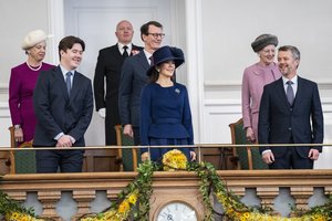 Danijos parlamentas pasveikino naująjį šalies karalių