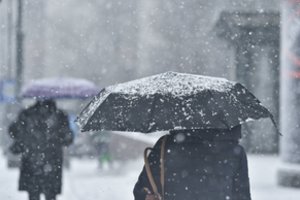 Vietomis kils pūga, o jau tuoj sugrįš ir didesnis šaltis: temperatūra kris iki -17 laipsnių