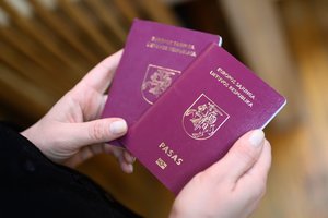 Migracijos departamentas neidentifikavo Lietuvos piliečių, turinčių ryšių su ES sankcionuotais asmenimis