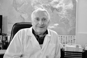 Mirė nusipelnęs Šiaulių krašto gydytojas V. Vaitkevičius: gyvybė užgeso netrukus po gimtadienio