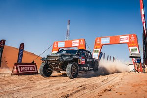 Vienuoliktasis Dakaro ralio etapas: V. Žala – 10-uke, R. Baciuška ir L. Kancius artėja finišo link