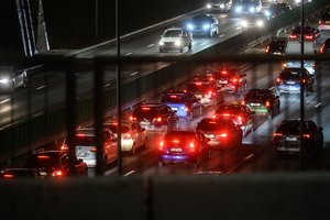 Vairuotojams pasiūlė gauti 1 tūkst. eurų: ką reikia padaryti