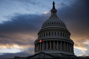 JAV pavyko išvengti vyriausybės uždarymo