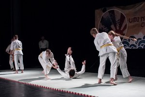 Kovos meno treneris pataria, ką daryti vaikui, jei jaučia artėjančią grėsmę: „Bėgti kuo toliau“