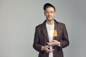 Režisierius Tomas Vengris: „Būtų nesąmonė, jei visos meilės istorijos mano filme nutiktų tik heteroseksualioms poroms“