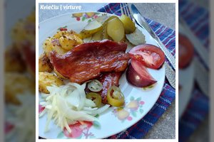 Išmėginę nebenorėsite kitaip – šoninė su barbekiu padažu