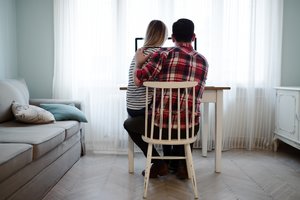 Gyvenate kartu, bet nesusituokę: ar jūsų būstas laikomas bendru turtu? Atsakymas – dvejopas