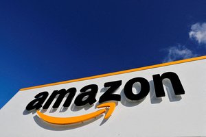 Bendrovės „Amazon“ sandėliams Prancūzijoje skirta 32 mln. eurų bauda