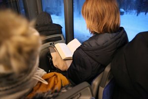 Tokį vaizdą autobuse išvysi retai: nustebinusi kaunietė nesupranta, kodėl to reikėtų gėdytis
