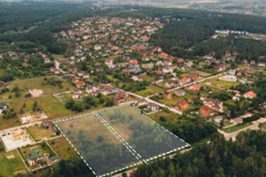Turite žemės? Pasitikrinkite, kaip šiemet pasikeitė jūsų sklypo vertė: patvirtinti nauji žemėlapiai