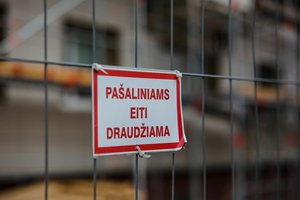 Pribloškė žinia apie pavojingą gamyklą visai šalia namų: įvykusi nelaimė nuneštų visą miestelį